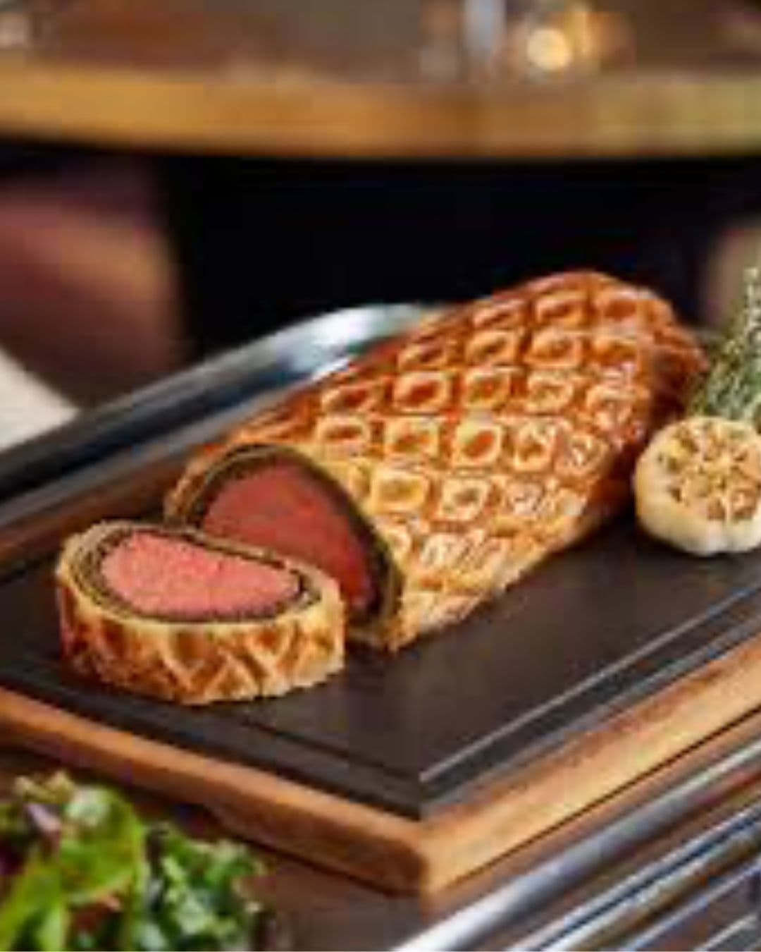 Wellington beef, garlic and mushrooms