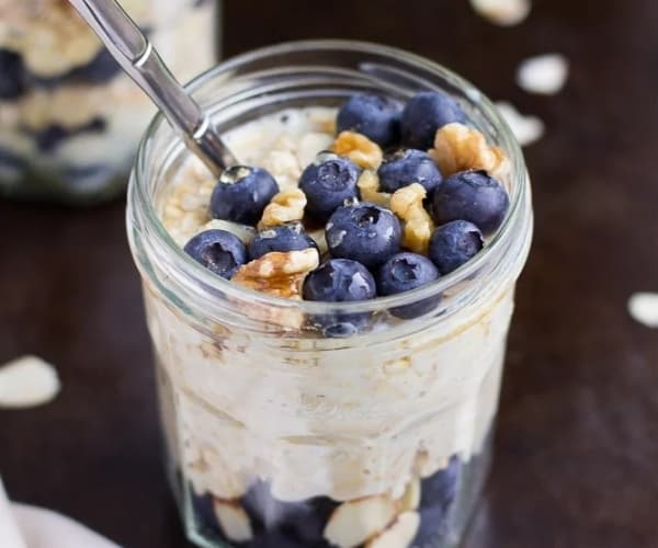 Vegan overnight oat - blueberries