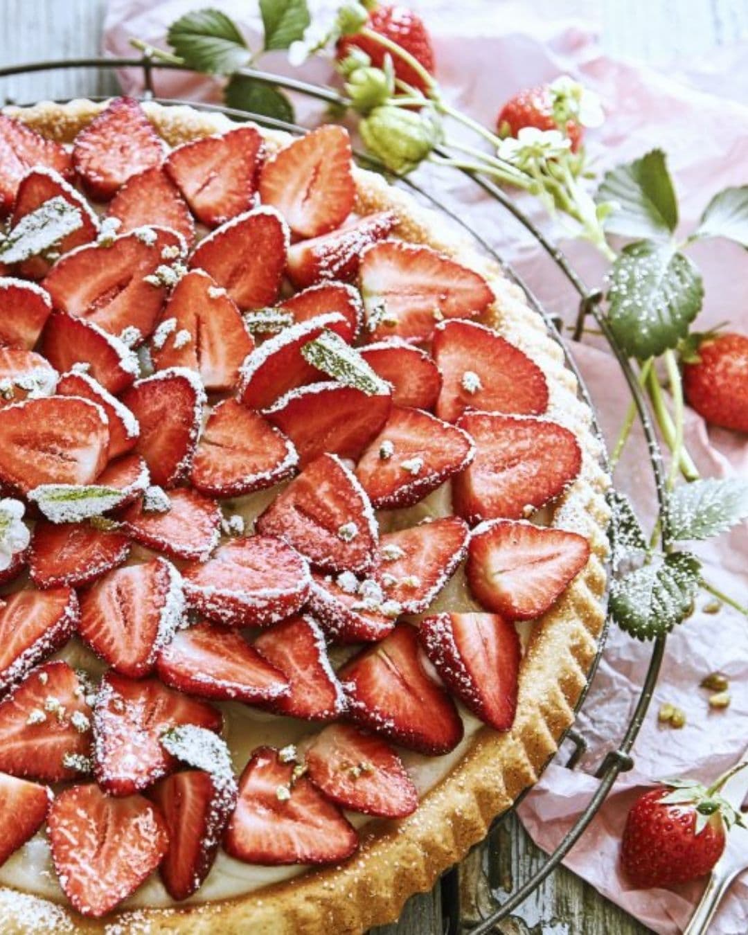 Strawberry Tartlets à la Cyril Lignac